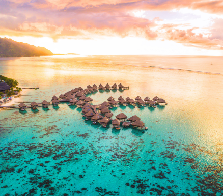 Maisons sur pilotis à Papeete